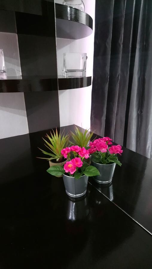 Jb Homestay Bukit Indah Wifi Ciq Mall Legoland Free Parking Johor Bahru Exteriör bild